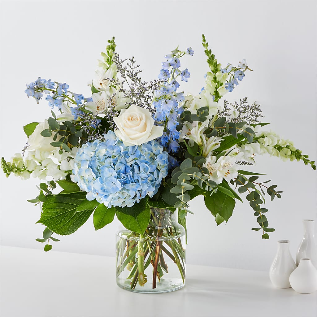 Coastal Blossom Bouquet – The Arrangement Smiles Unlimited Llc, Anderson IN