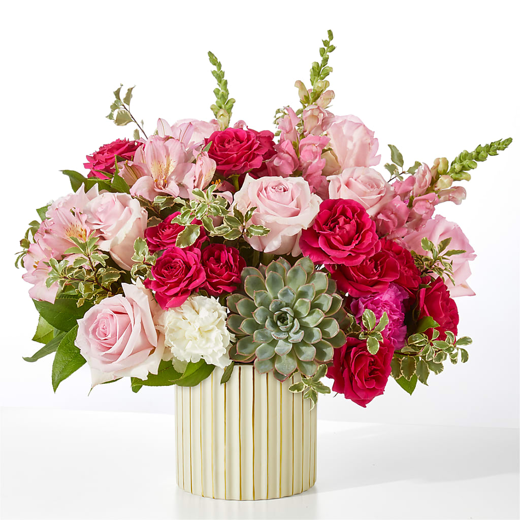 Magenta Musings Bouquet – The Arrangement Smiles Unlimited Llc, Anderson IN
