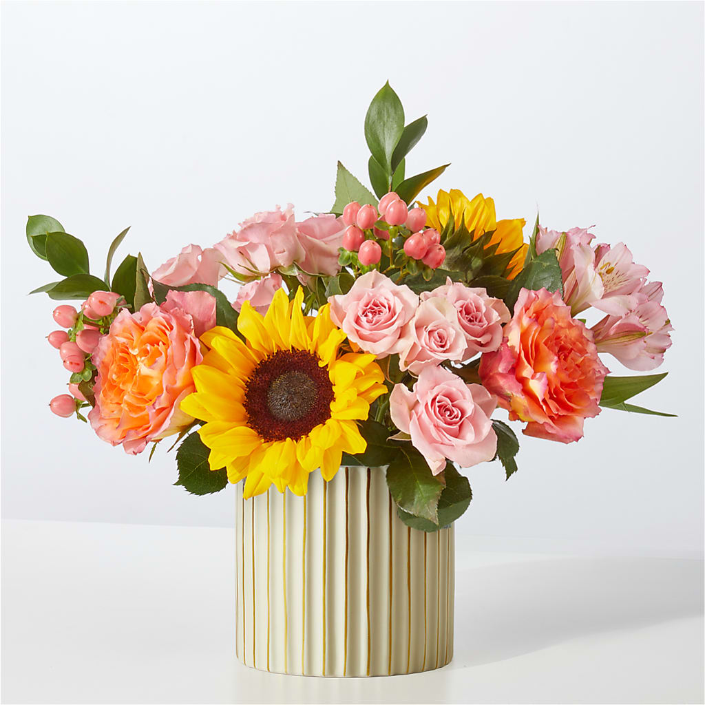 Sun's Out Bouquet – The Arrangement Smiles Unlimited Llc, Anderson IN
