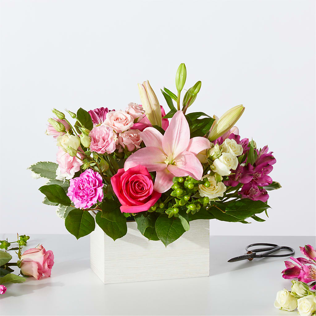 Sweetberry Box – A Florist Original – The Arrangement Smiles Unlimited Llc, Anderson IN