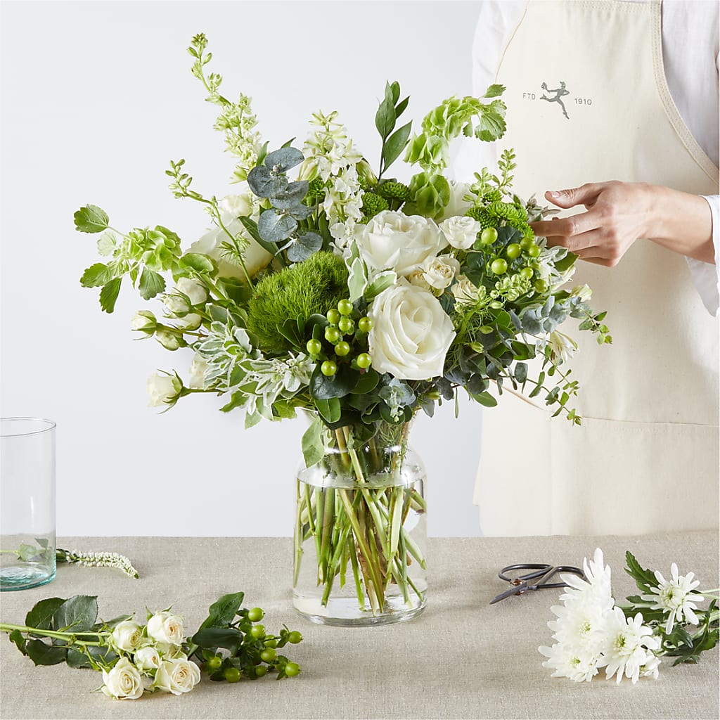 Irish Garden - A Florist Original – The Arrangement Smiles Unlimited Llc, Anderson IN