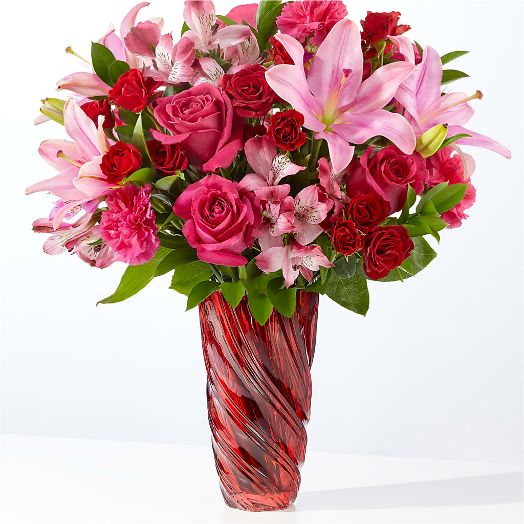 In Love Bouquet with Luxe Swirl Vase – The Arrangement Smiles Unlimited Llc, Anderson IN