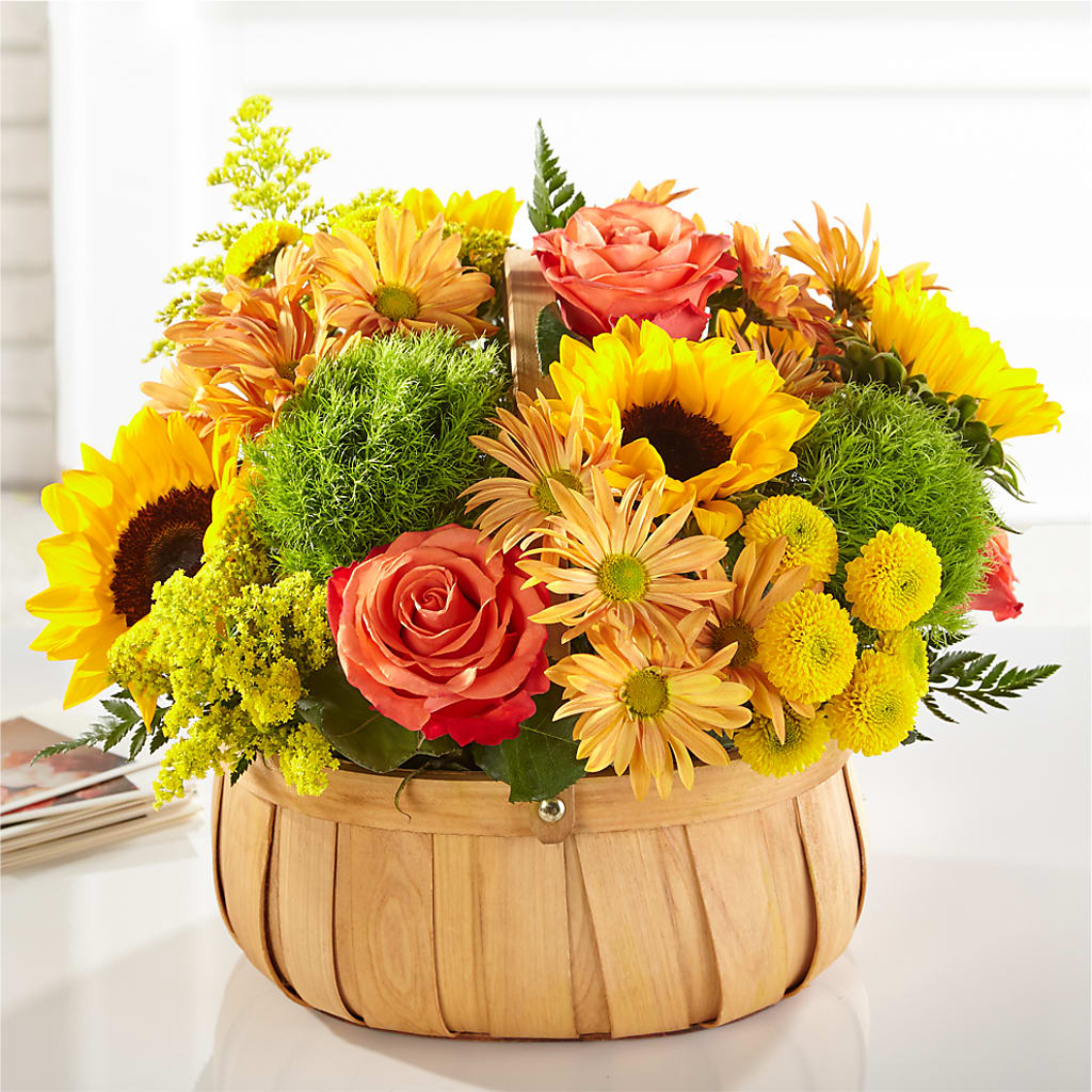 Harvest Sunflower Basket – The Arrangement Smiles Unlimited Llc, Anderson IN