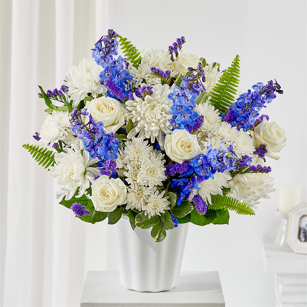 Hold Dear Tabletop Basket – The Arrangement Smiles Unlimited Llc, Anderson IN