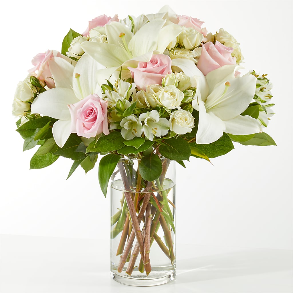 Kindhearted Bouquet – The Arrangement Smiles Unlimited Llc, Anderson IN
