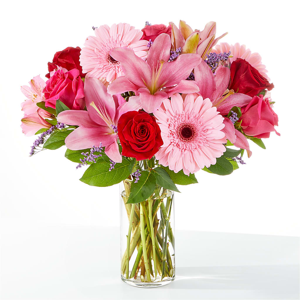 Lots of Love Bouquet – The Arrangement Smiles Unlimited Llc, Anderson IN