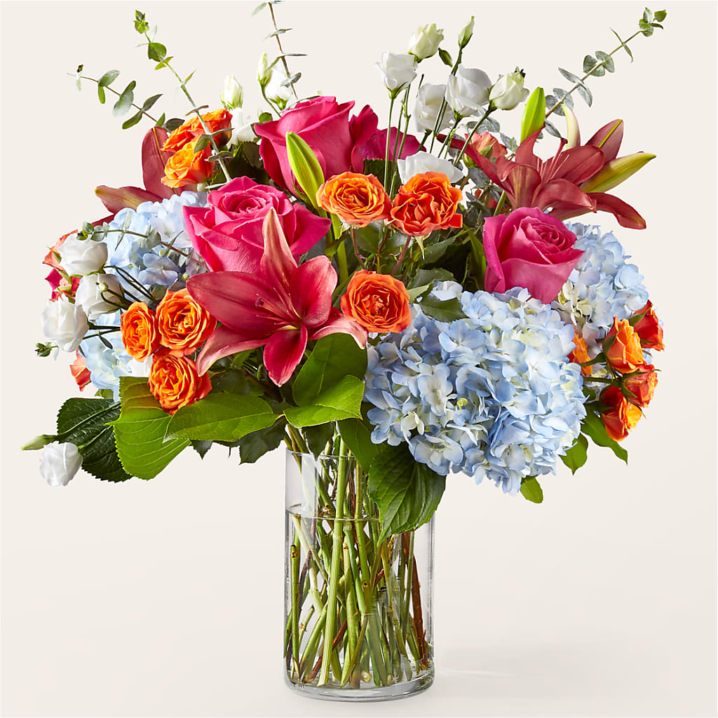 Awestruck Luxury Bouquet – The Arrangement Smiles Unlimited Llc, Anderson IN