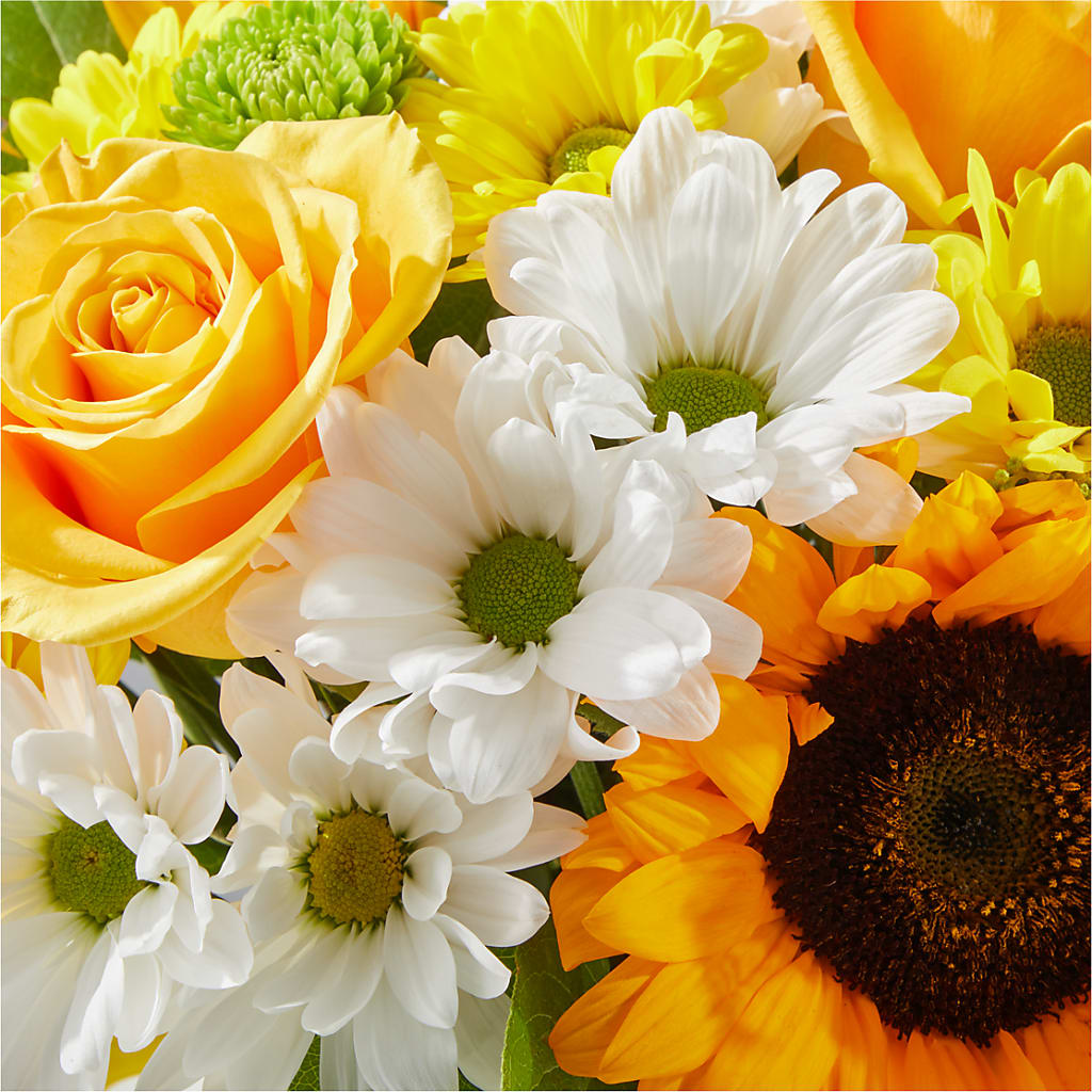 Be Happy Bouquet –  The Arrangement Smiles Unlimited Llc, Anderson IN