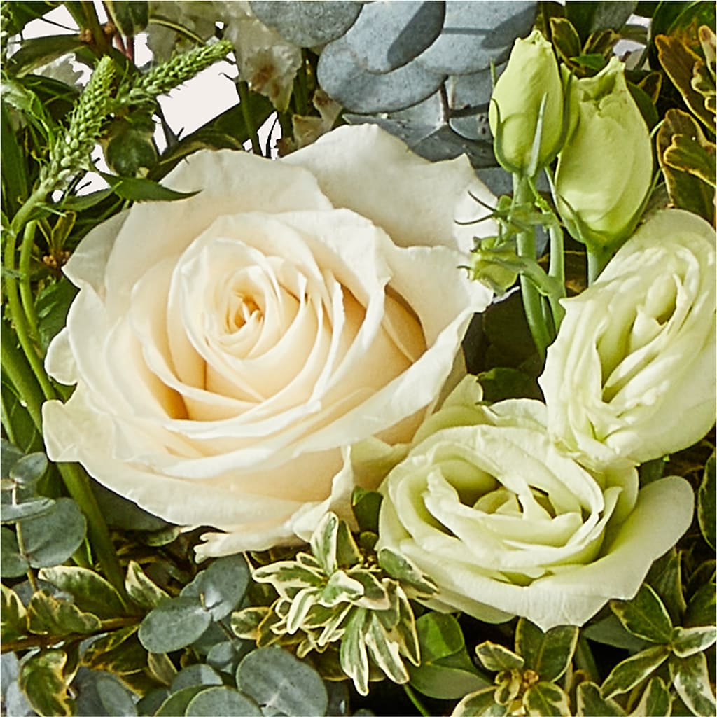 Cashmere Bouquet –  The Arrangement Smiles Unlimited Llc, Anderson IN