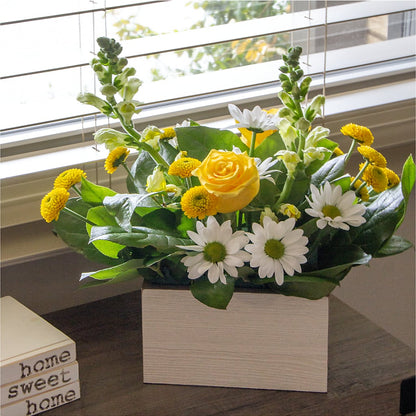 Sun Salutation Box Bouquet –  The Arrangement Smiles Unlimited Llc, Anderson IN