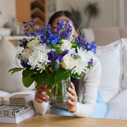 Cerulean Waves Bouquet –  The Arrangement Smiles Unlimited Llc, Anderson IN