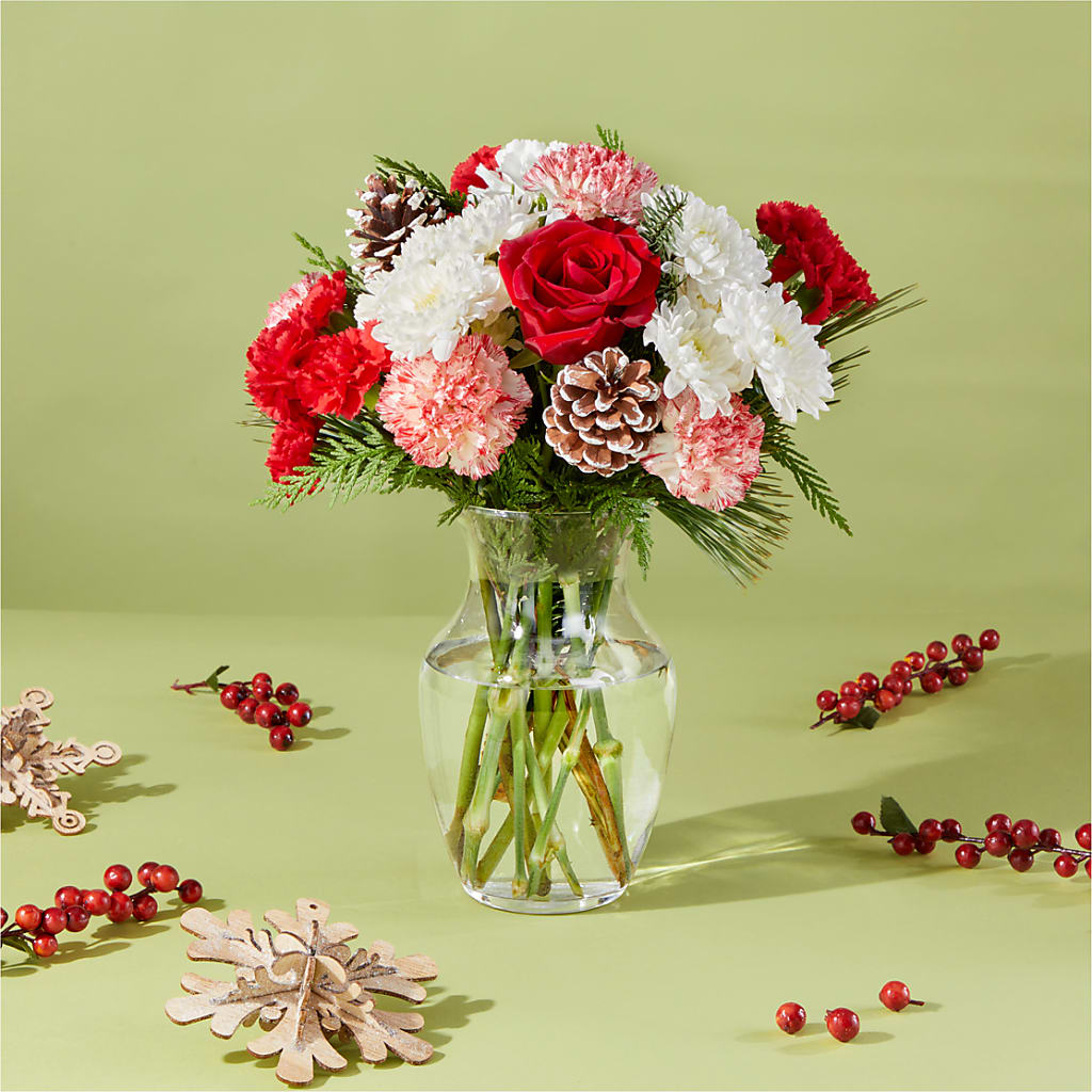 Candy Cane Lane Bouquet –  The Arrangement Smiles Unlimited Llc, Anderson IN