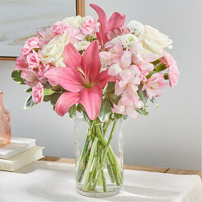 Piece of Cake Bouquet –  The Arrangement Smiles Unlimited Llc, Anderson IN