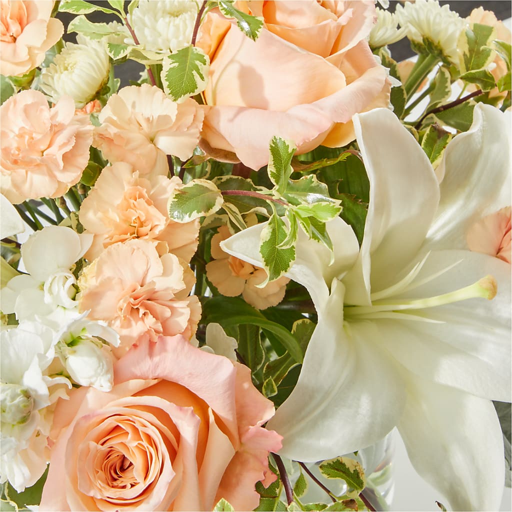 Darling Bouquet –  The Arrangement Smiles Unlimited Llc, Anderson IN