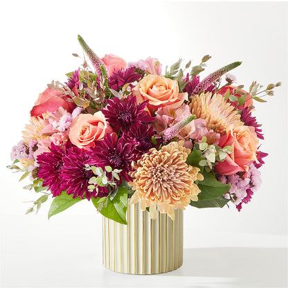Berry Cobbler Bouquet with Ivory Vase –  The Arrangement Smiles Unlimited Llc, Anderson IN