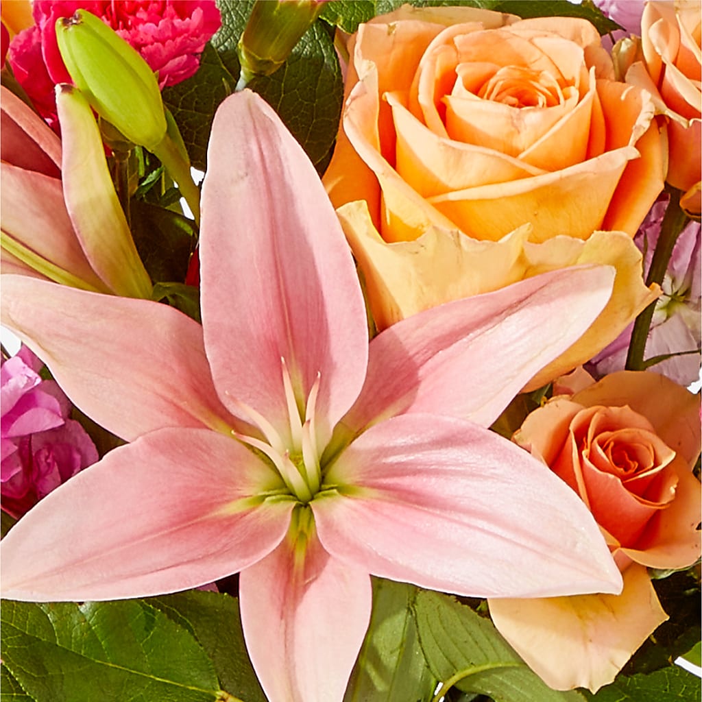Bisous Bouquet –  The Arrangement Smiles Unlimited Llc, Anderson IN