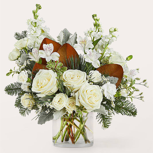 Fresh Snowfall Bouquet –  The Arrangement Smiles Unlimited Llc, Anderson IN