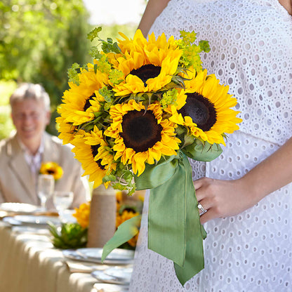Free Spirit Bouquet –  The Arrangement Smiles Unlimited Llc, Anderson IN
